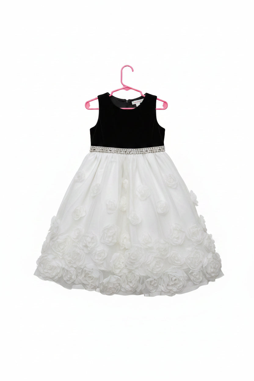 Black & White Velvet Rose Dress – Size 5T 5 Years (Used)