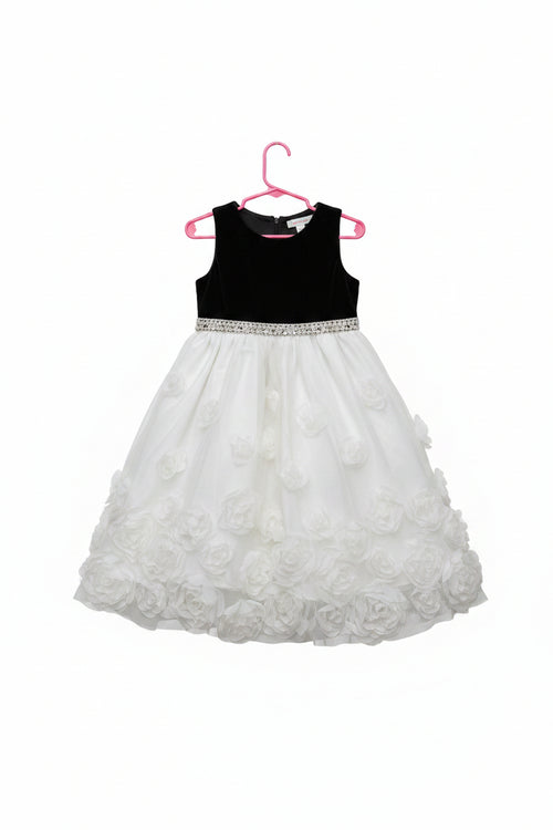 Black & White Velvet Rose Dress – Size 5T 5 Years (Used)