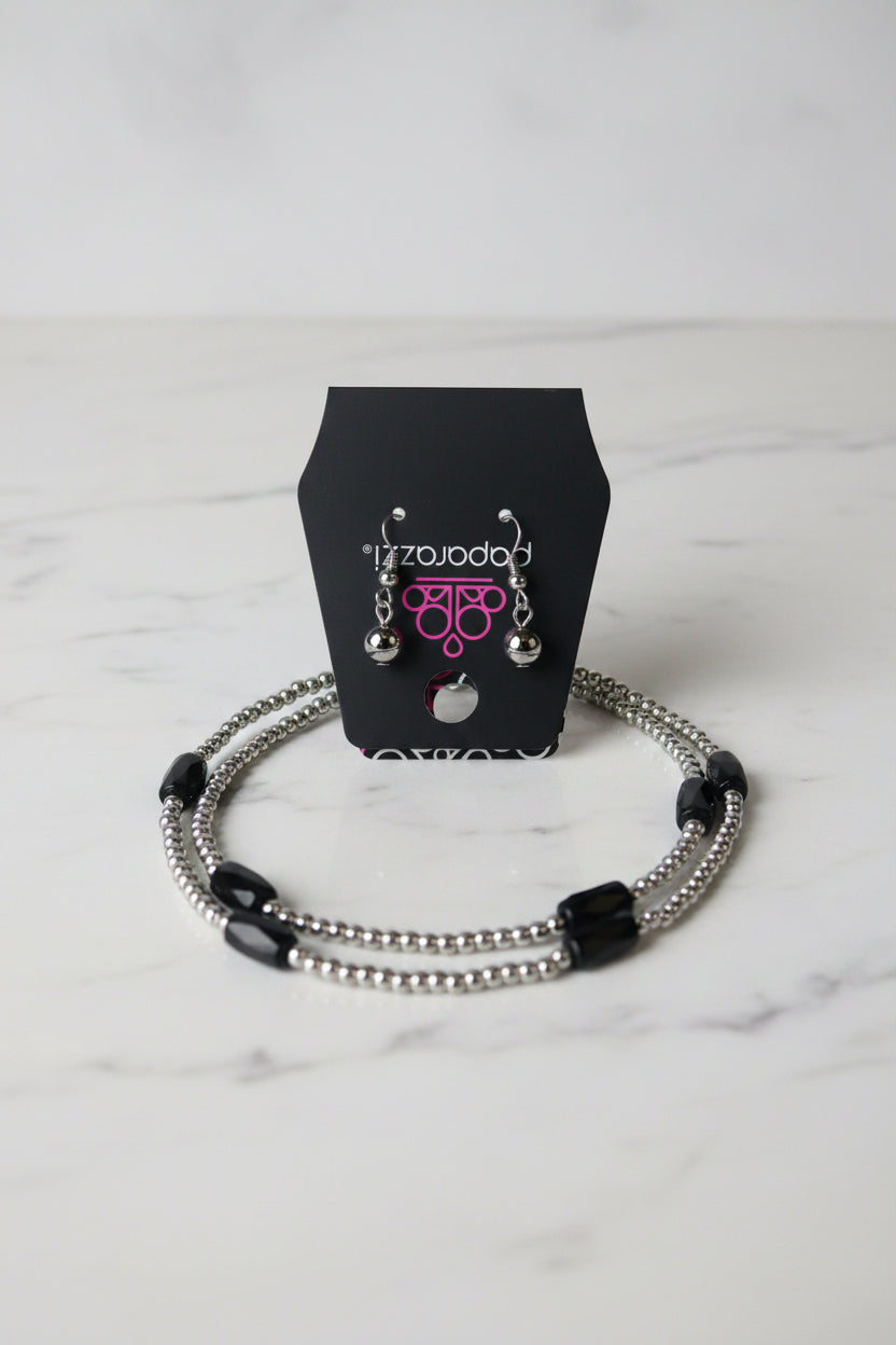 Paparazzi Black & White Beaded Bracelet & Silver Earrings Set – Brand New